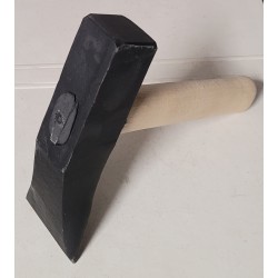 Młotek brukarski 2 kg oprawny